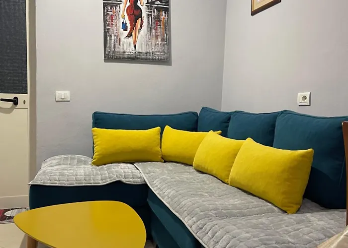 Durazzo Beach Apartments